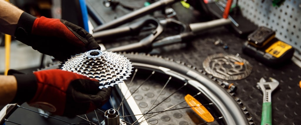 Profesjonalny serwis roweru – co powinien obejmować?